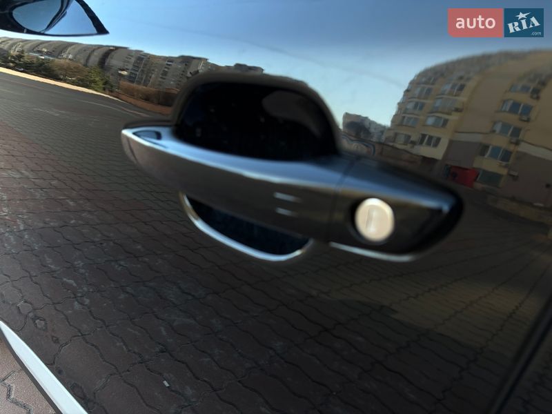 Внедорожник / Кроссовер Peugeot 2008 2021 в Киеве