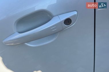 Внедорожник / Кроссовер Peugeot 2008 2020 в Киеве