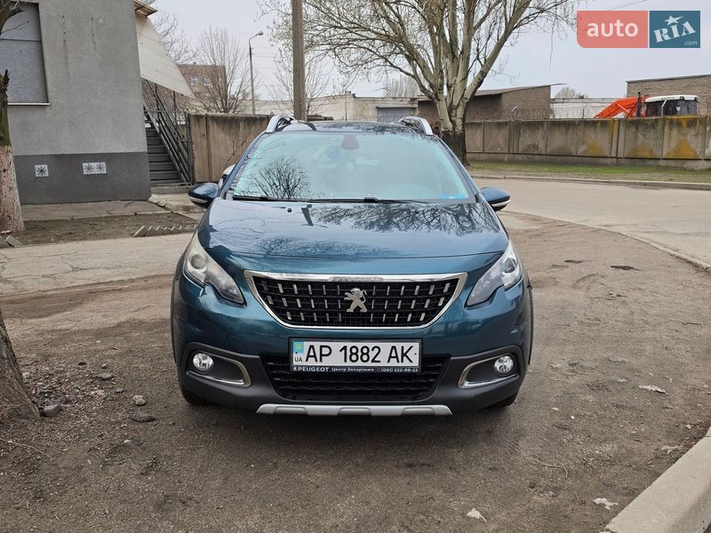 Внедорожник / Кроссовер Peugeot 2008 2016 в Запорожье