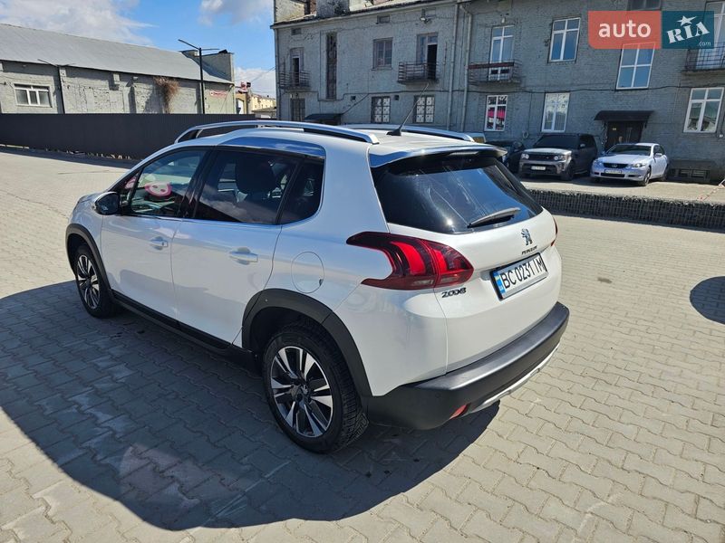 Позашляховик / Кросовер Peugeot 2008 2019 в Львові