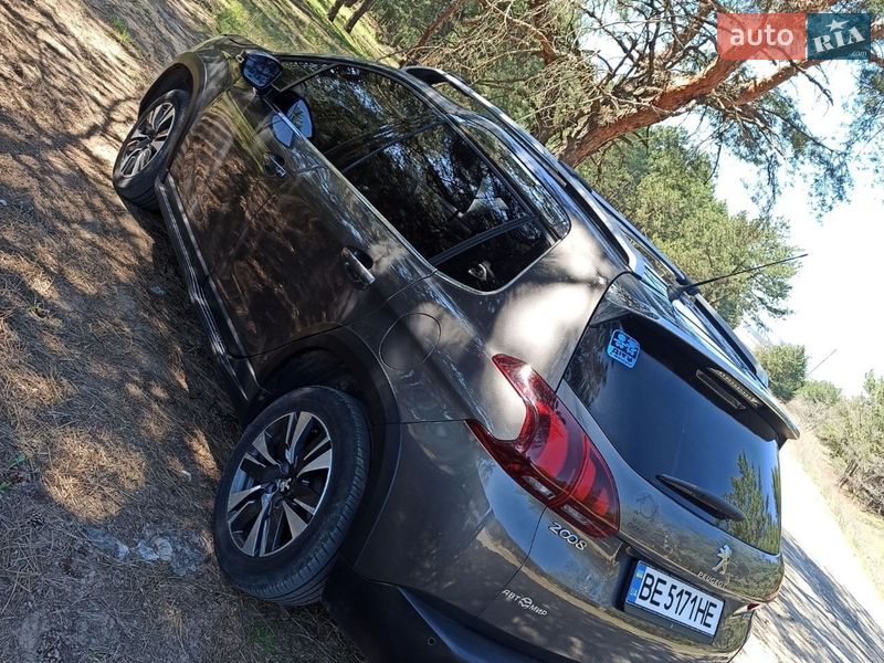Внедорожник / Кроссовер Peugeot 2008 2016 в Николаеве