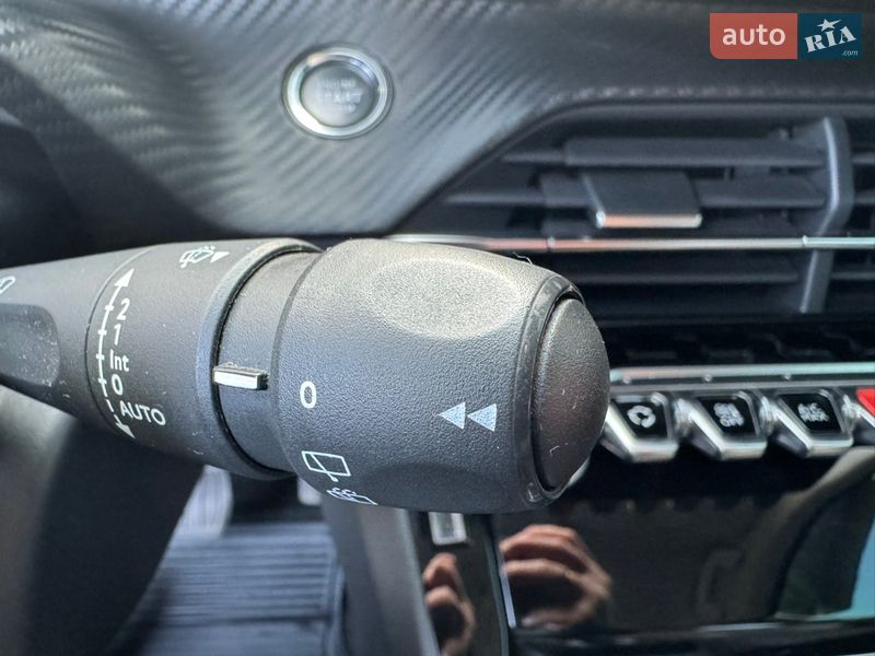 Позашляховик / Кросовер Peugeot 2008 2020 в Києві