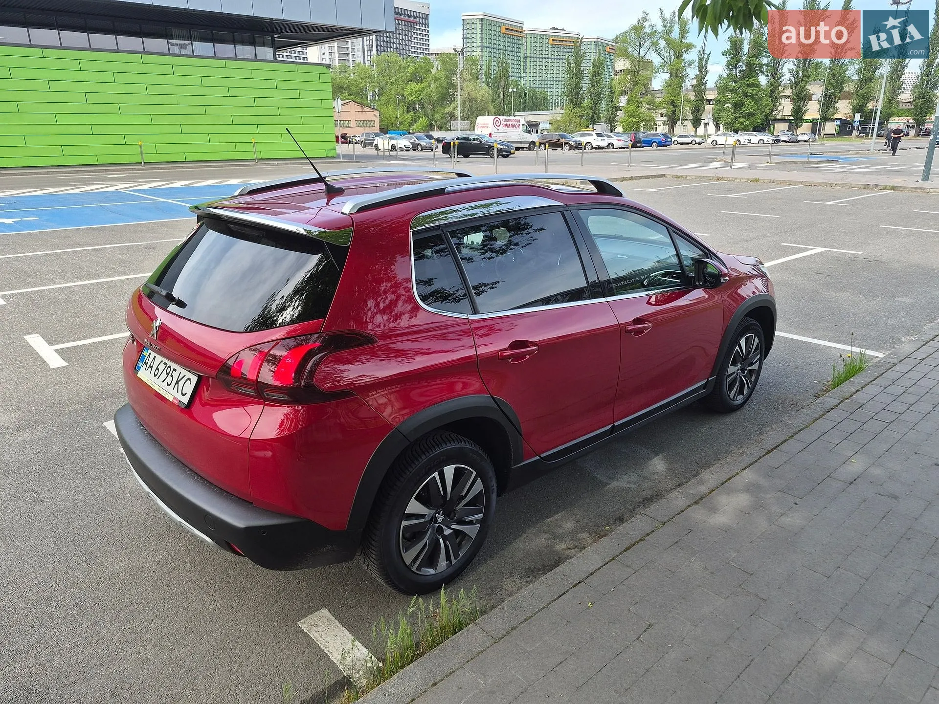 2019 Peugeot 2008 - мініатюра 11