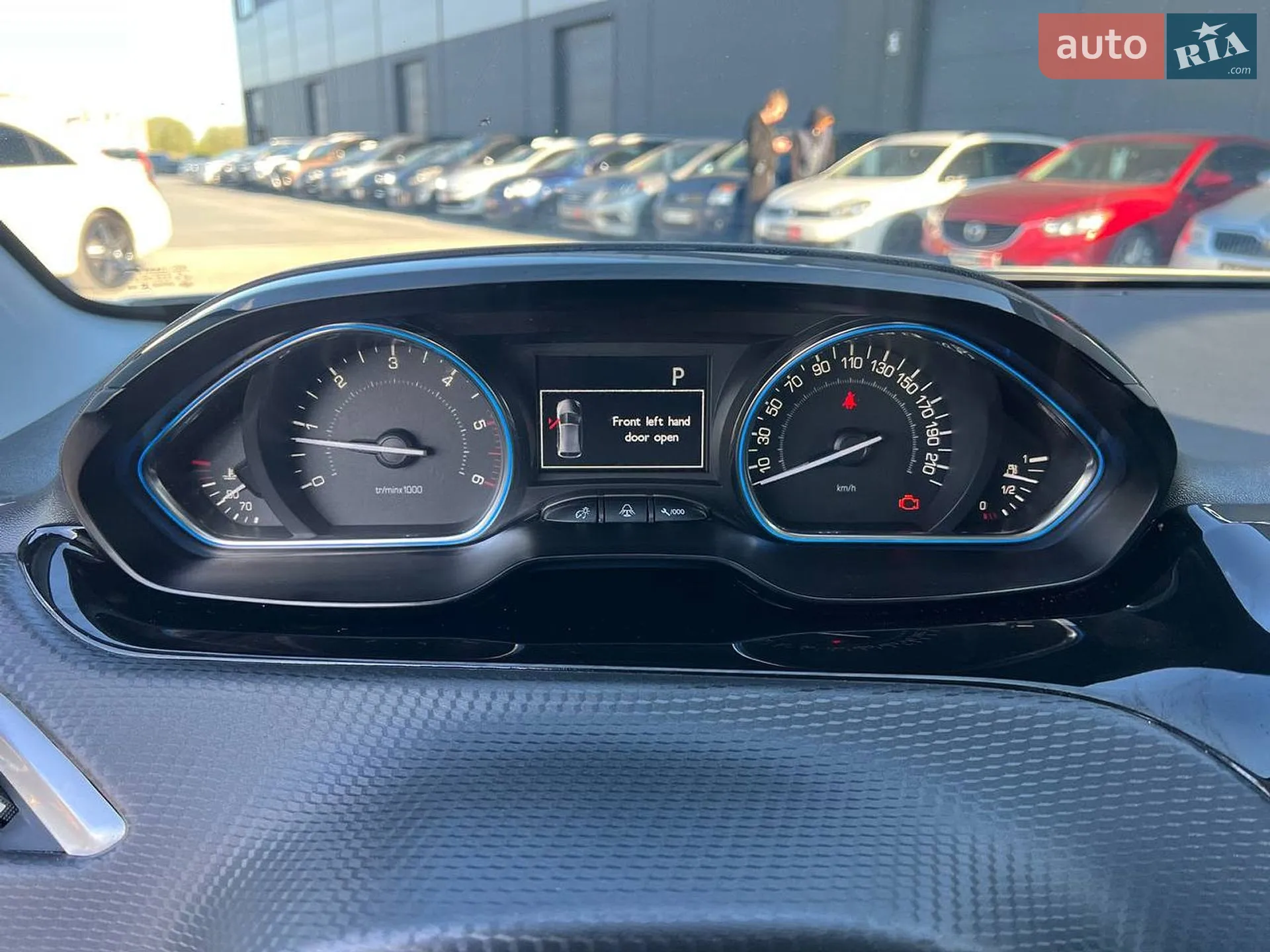 2019 Peugeot 2008 - мініатюра 24