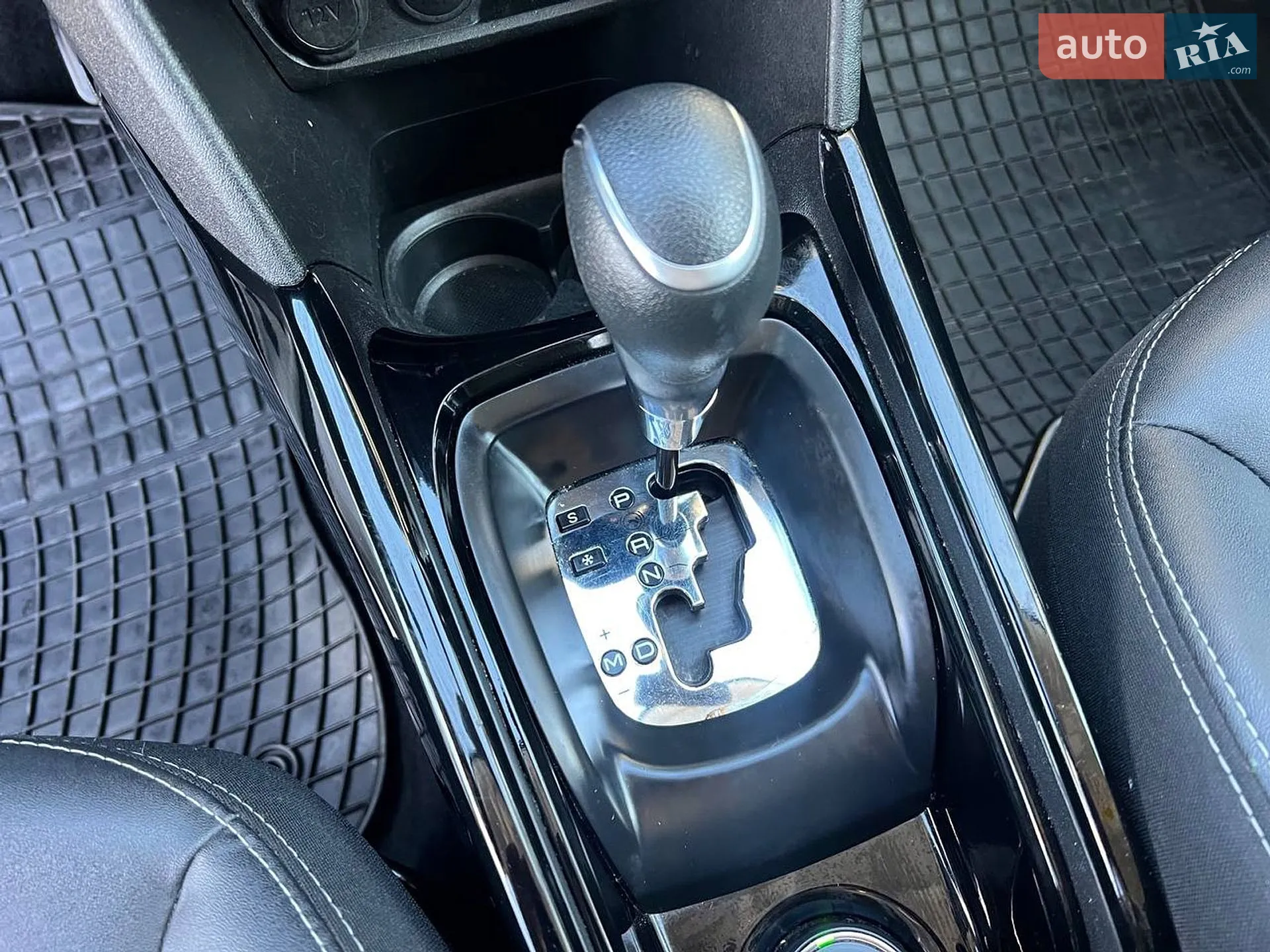 2019 Peugeot 2008 - мініатюра 31