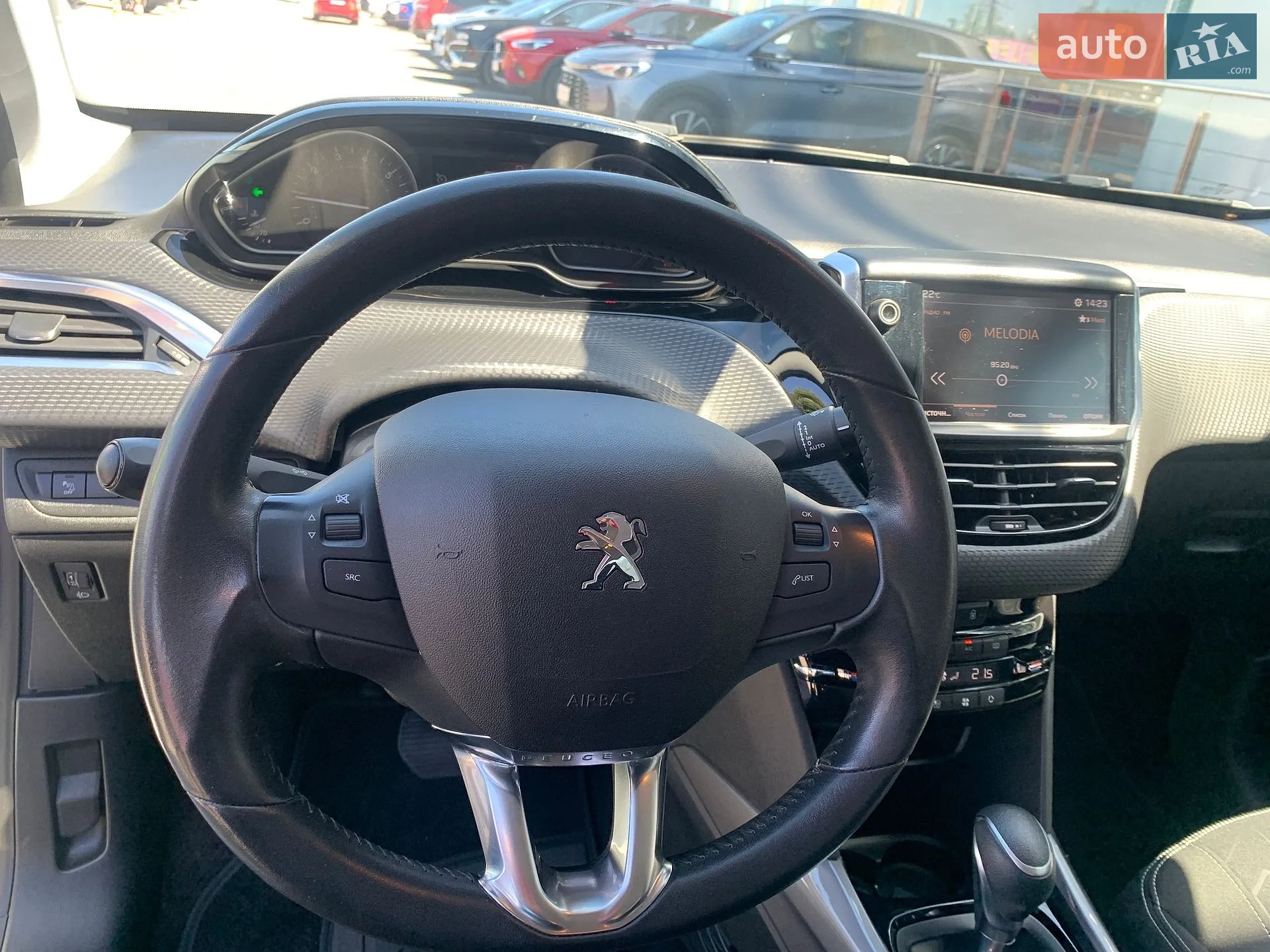 2018 Peugeot 2008 - мініатюра 21