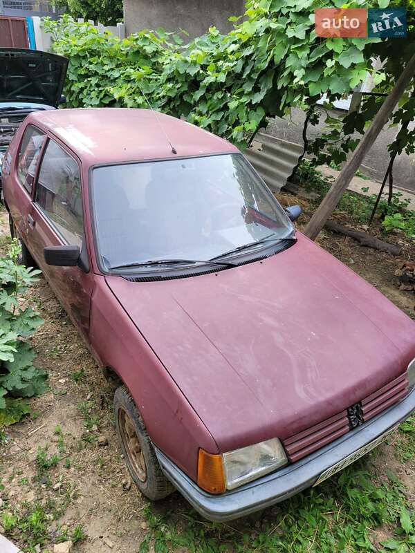 Peugeot 205 1986