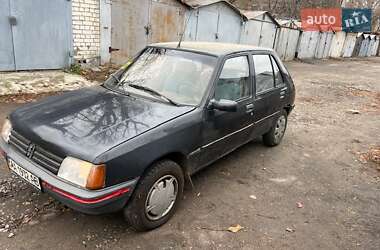 Хэтчбек Peugeot 205 1987 в Киеве