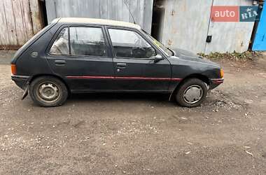 Хэтчбек Peugeot 205 1987 в Киеве