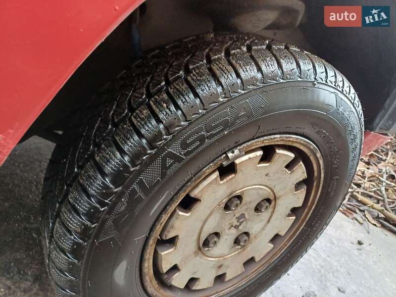 Хэтчбек Peugeot 205 1990 в Днепре