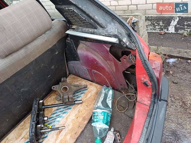 Хэтчбек Peugeot 205 1990 в Днепре