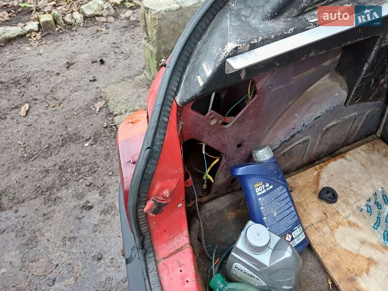 Хэтчбек Peugeot 205 1990 в Днепре