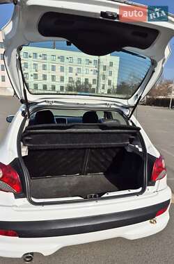 Седан Peugeot 206 plus 2012 в 
