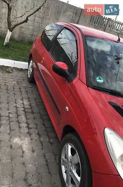 Хетчбек Peugeot 206+ 2009 в 