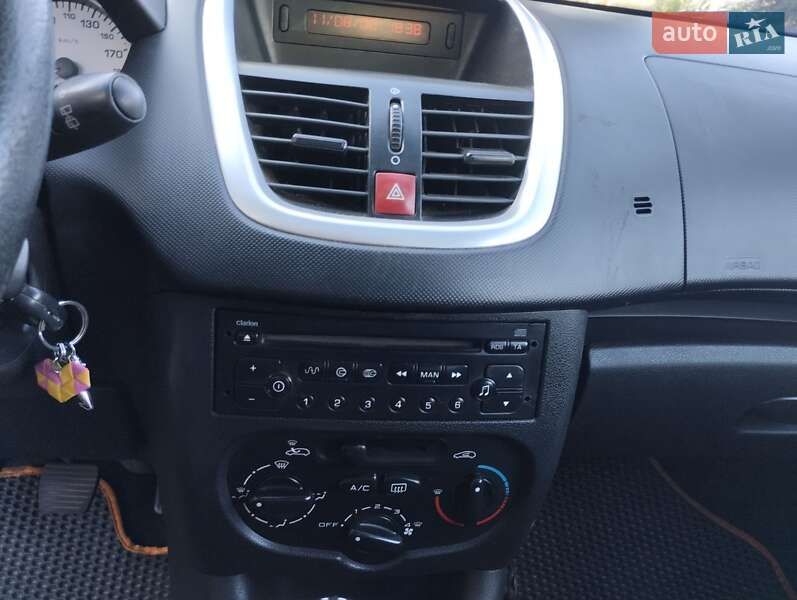 Хэтчбек Peugeot 206 plus 2011 в Луцке фото 6 Хэтчбек Peugeot 206 plus 2011 в Луцке