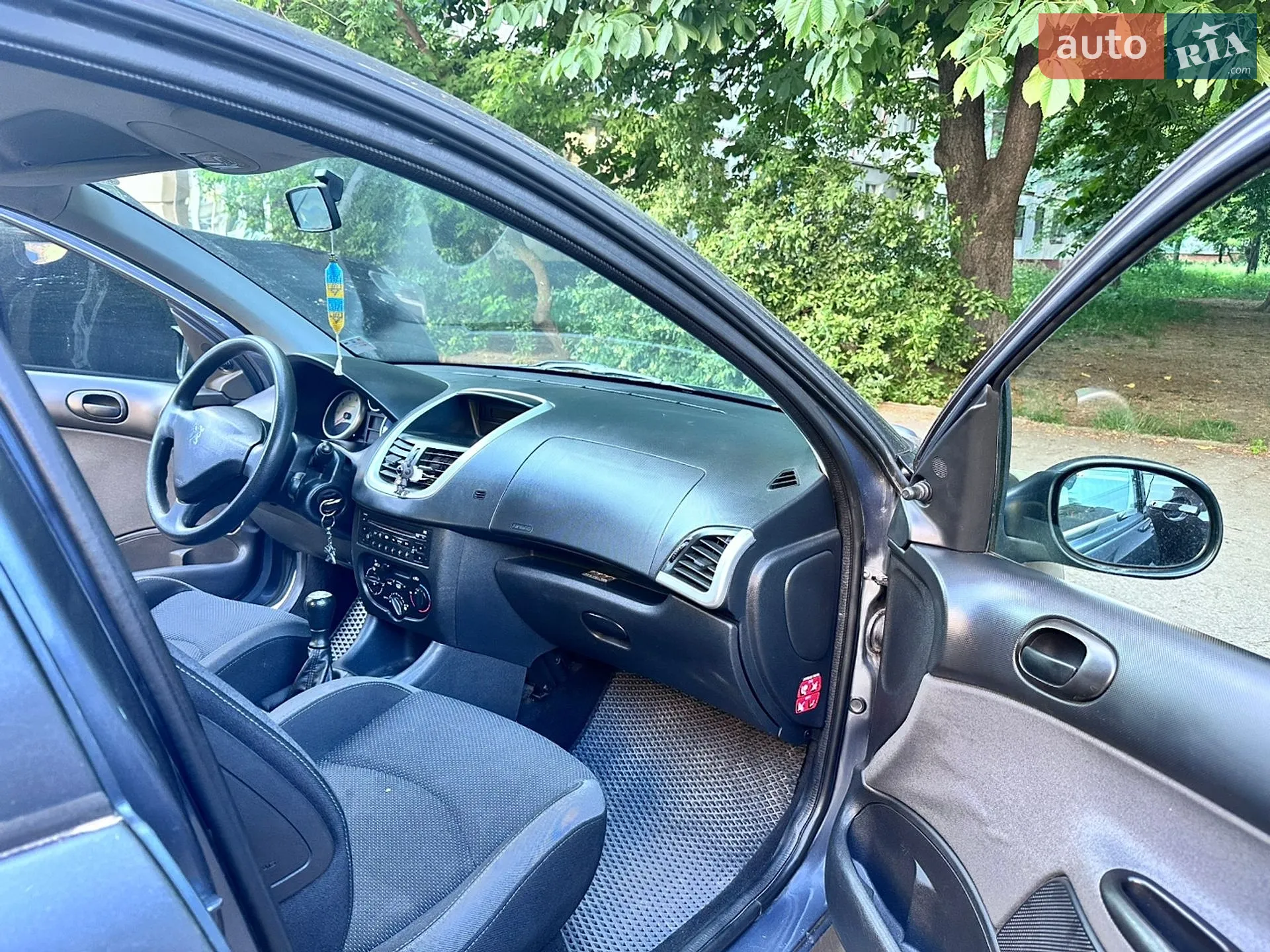 2010 Peugeot 206 - мініатюра 5