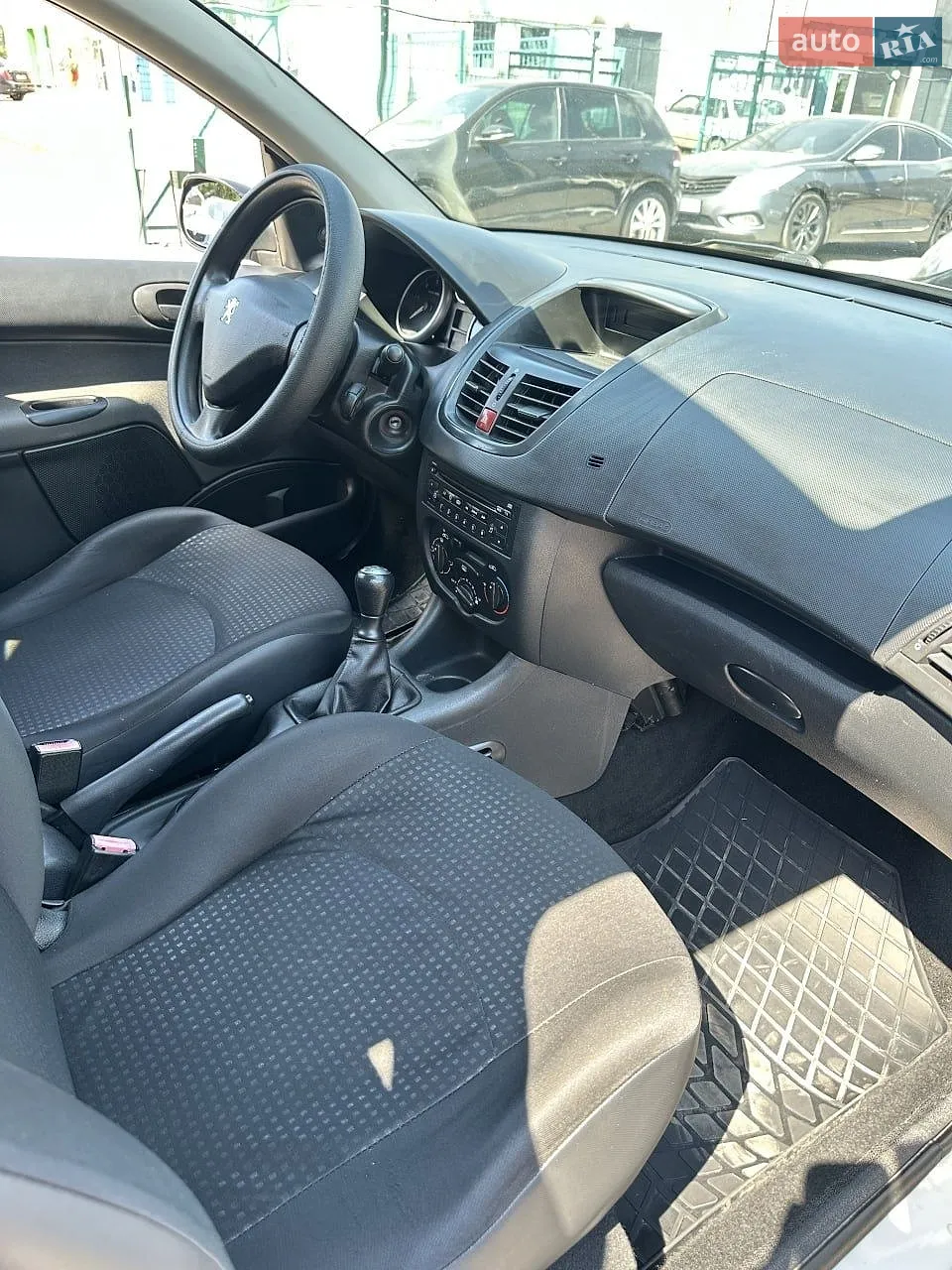 2010 Peugeot 206 - мініатюра 25