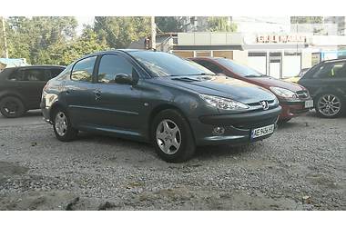 Седан Peugeot 206 2007 в Днепре