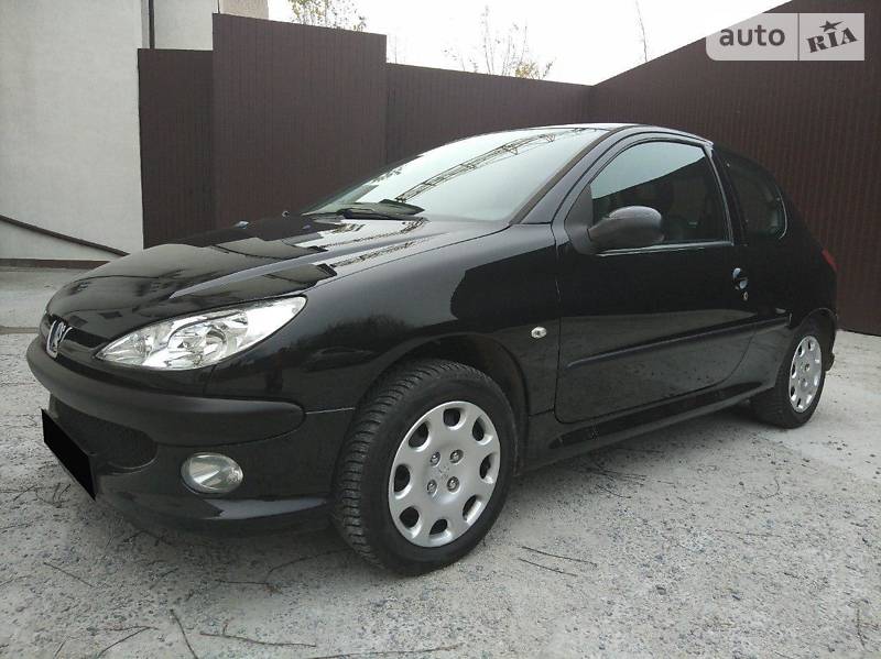 Хэтчбек Peugeot 206 2008 в Днепре