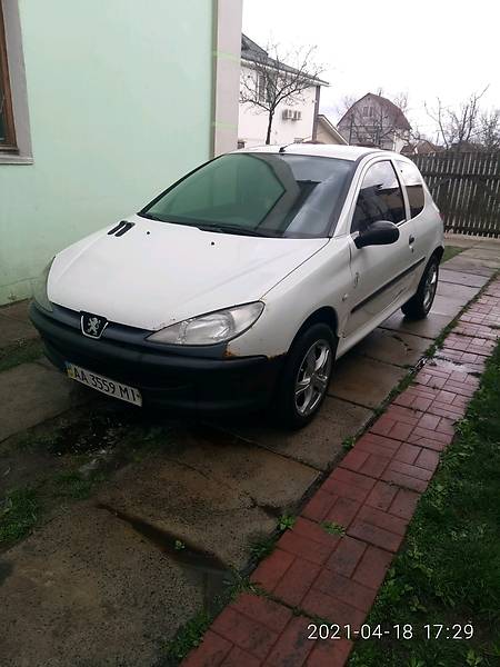 Peugeot 206