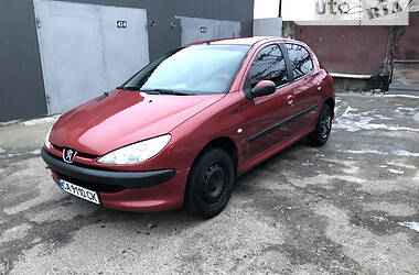 Хэтчбек Peugeot 206 2004 в Черкассах