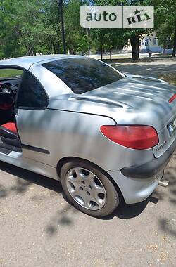 Кабріолет Peugeot 206 2002 в Миколаєві