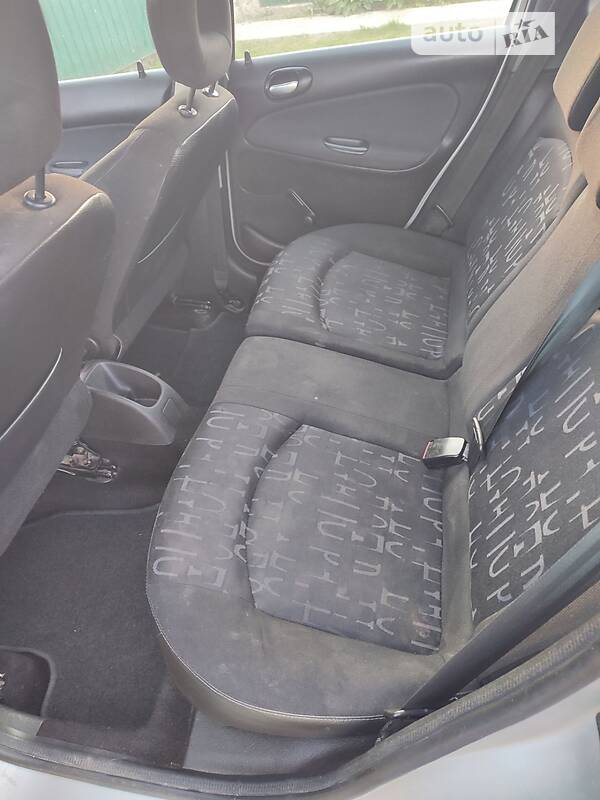 Універсал Peugeot 206 2003 в Бродах