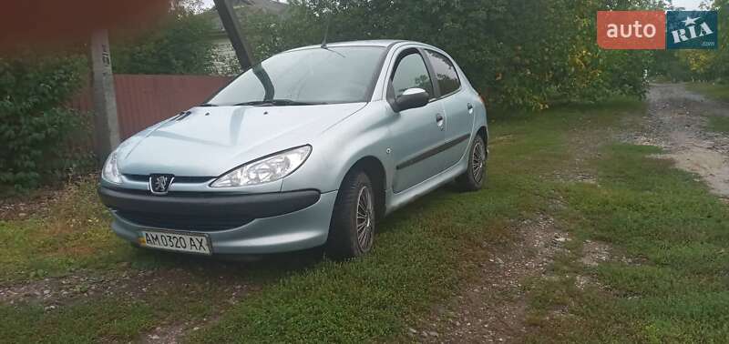 Хэтчбек Peugeot 206 2005 в Благовещенском фото 27 Хэтчбек Peugeot 206 2005 в Благовещенском