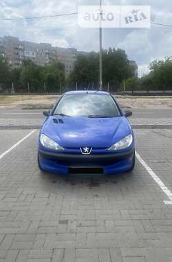 Хэтчбек Peugeot 206 2006 в Черкассах