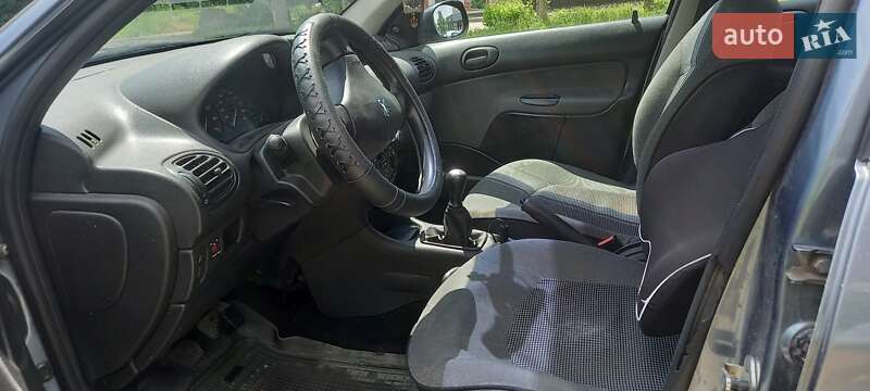 Седан Peugeot 206 2009 в Вознесенську