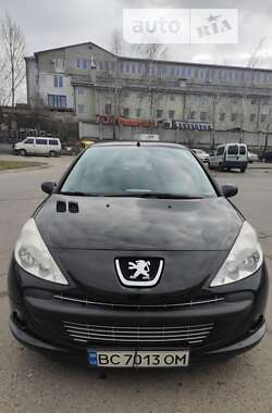 Хетчбек Peugeot 206 2010 в Львові