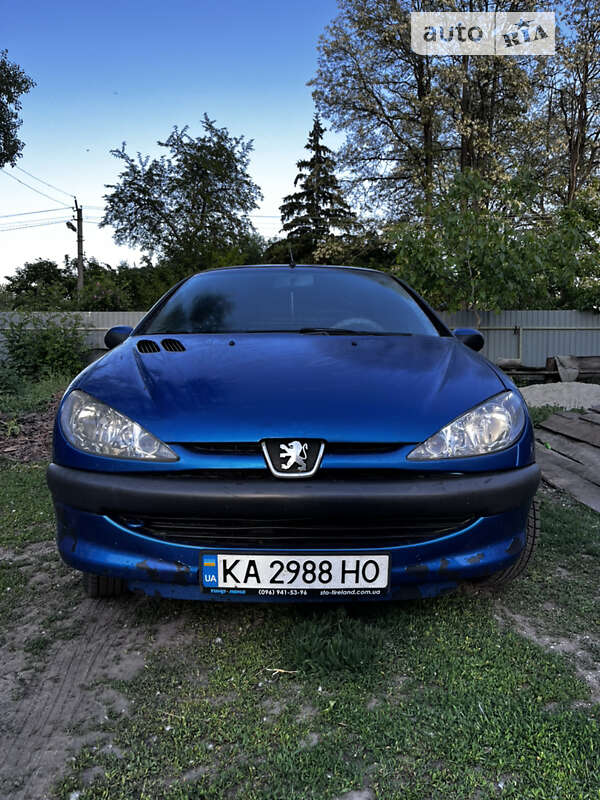 Хетчбек Peugeot 206 2006 в Києві