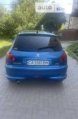 Хэтчбек Peugeot 206 2006 в Умани