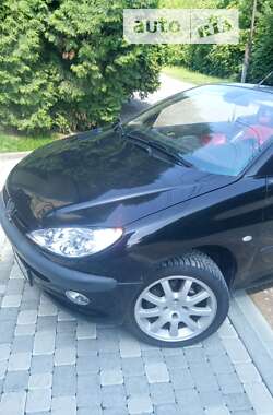 Кабріолет Peugeot 206 2002 в Мукачевому