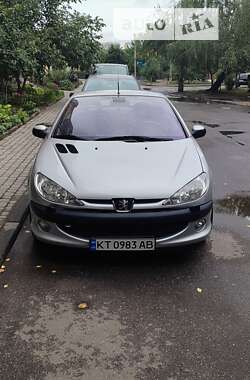 Кабриолет Peugeot 206 2002 в Ивано-Франковске