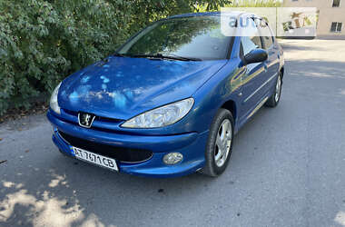 Хетчбек Peugeot 206 2008 в Івано-Франківську