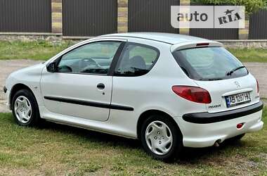 Хетчбек Peugeot 206 2003 в Жмеринці