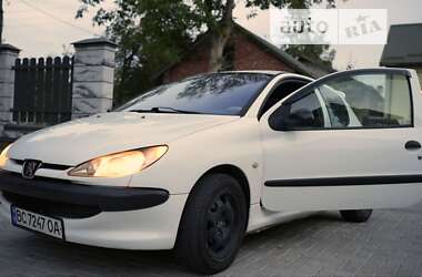 Хетчбек Peugeot 206 2004 в Львові