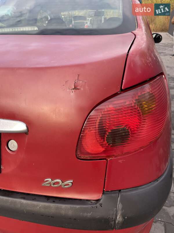 Седан Peugeot 206 2009 в Полтаве