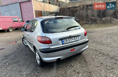 Хетчбек Peugeot 206 2002 в Ніжині