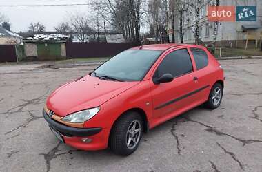 Хетчбек Peugeot 206 2002 в Чернігові