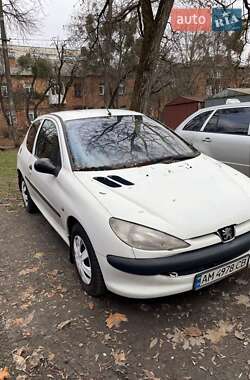 Хетчбек Peugeot 206 2002 в Житомирі