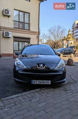 Хэтчбек Peugeot 206 2011 в Ивано-Франковске