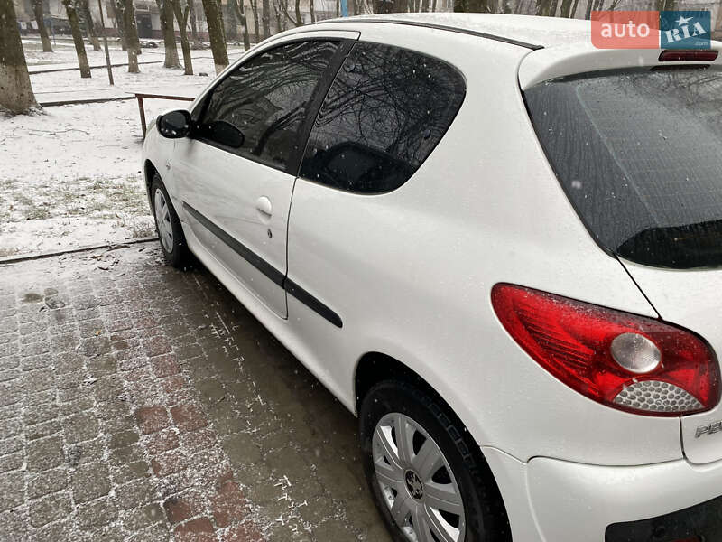 Хетчбек Peugeot 206 2009 в Івано-Франківську фото 3 Хетчбек Peugeot 206 2009 в Івано-Франківську