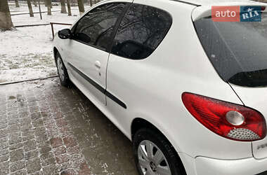 Хэтчбек Peugeot 206 2009 в 