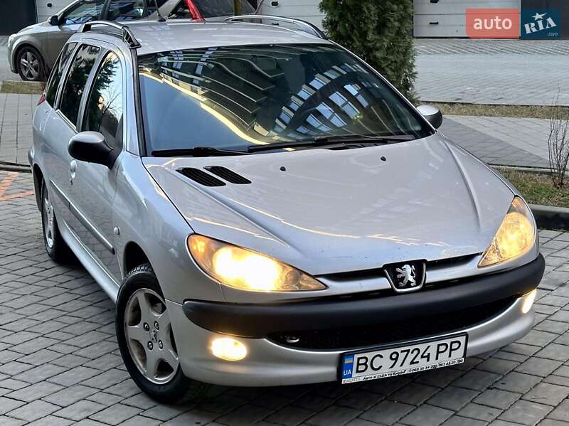 Универсал Peugeot 206 2004 в Бучаче