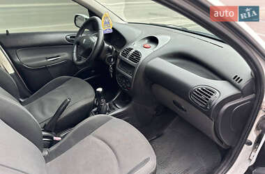 Хэтчбек Peugeot 206 2007 в Белой Церкви