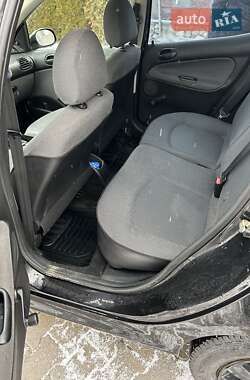 Седан Peugeot 206 2006 в 