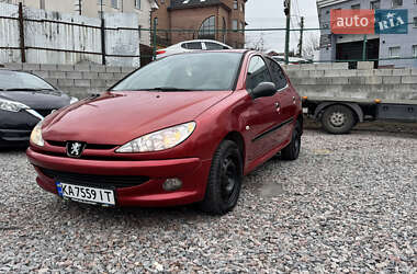 Хэтчбек Peugeot 206 2005 в Киеве