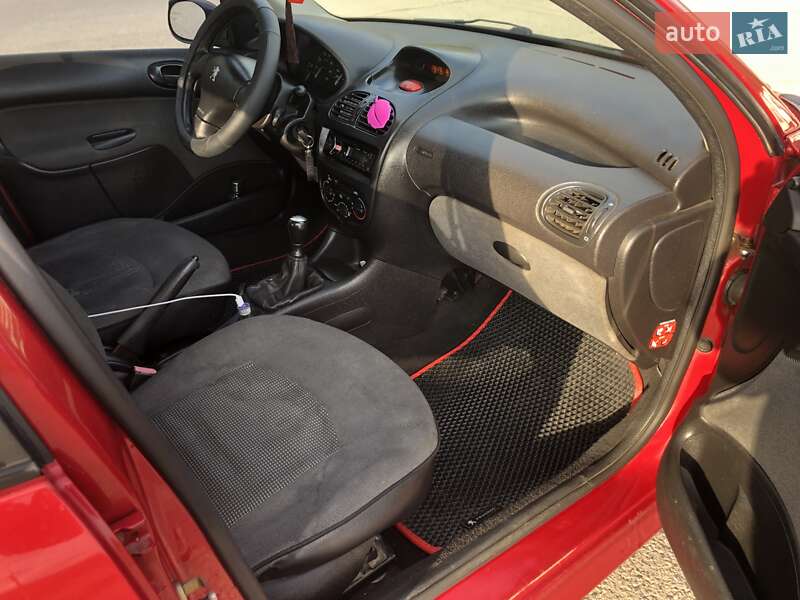 Седан Peugeot 206 2007 в Вінниці